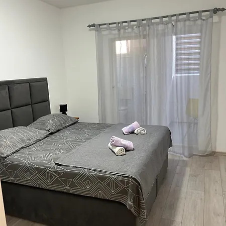 Apartment Belas Trogir